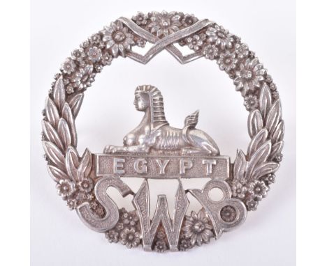 Sterling Silver South Wales Borderers Officers Cap Badge, fine quality example made by J R Gaunt London. Complete with two lu