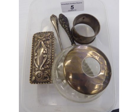 Silver items: to include a napkin ring and conserve spoons  mixed marks       11