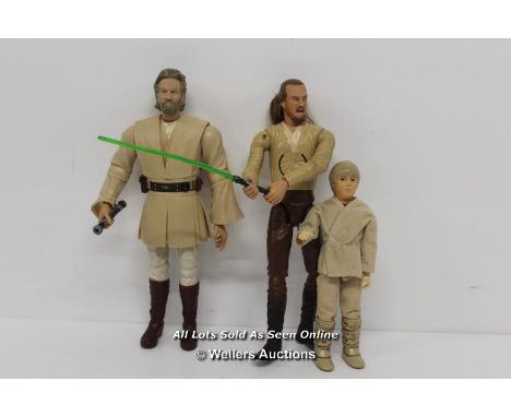 THREE LARGE SCALE ACTION FIGURES - ANAKIN SKYWALKER AND QUI -GON JINN (EPISODE 1 ) AND OBI-WAN KENOBI (EPISODE 2 ) 