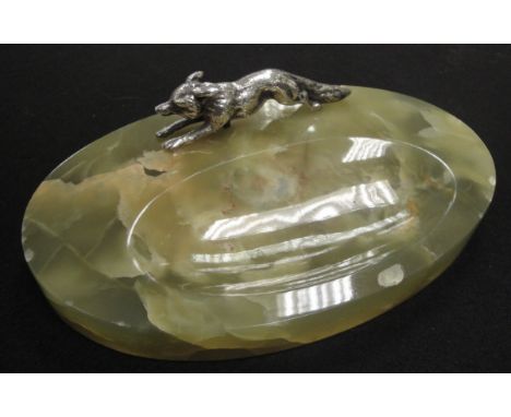 A 20th Century onyx trinket dish with plated fox decorated surmount 