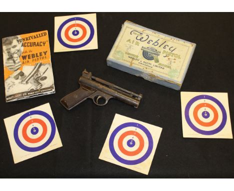 A circa 1939 Webley Senior air pistol by Webley & Scott Limited of Birmingham with both .177 and .22 barrels interchangeable 