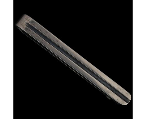 HANS HANSEN - a Danish modernist sterling silver and oxidised silver tie clip, 56.7mm, 10.6gNo damage or repair, only light s