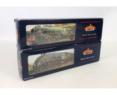 Two boxed Bachmann OO gauge BR steam locomotives - comprising a 31-958 A4 60020 'Guillemot' BR Green Late Crest; and a 32-553