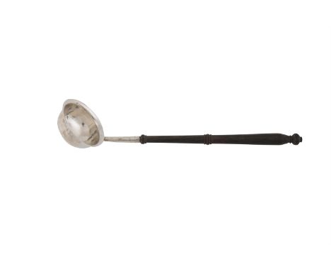 AN IRISH PROVINCIAL SILVER TODDY LADLE BY CARDEN TERRY AND JANE WILLIAMS, Cork c.1810, the deep bowl of plain design with eve