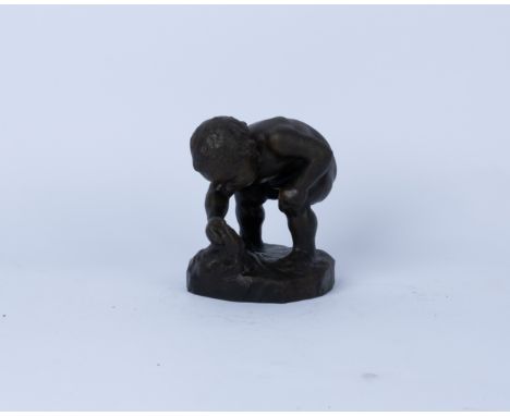 Lewin-Funcke, Arthur (Dresden 1866 - 1937 Berlin),"Spielender Knabe", Bronze, signiert auf der Plinthe Lewin-Funcke, 13.5 cm 