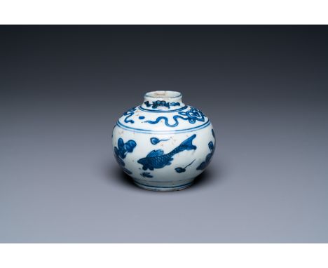 Full title: A Chinese blue and white 'carps' vase, WanliDescription:H.: 8,5 cmThe absence of a condition report does not impl