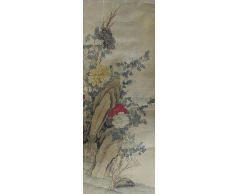 Two Chinese scroll paintings on silk, 19th / early 20th century, 100 x 31.5cm Two Chinese scroll paintings on silk, 19th / ea