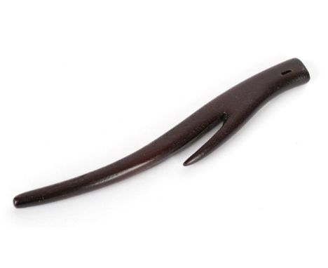 Late 18th/Early 19th Century Mahogany Knitting Stick, of stylish carved form, possibly made in Yorkshire, 18.5cm.     Couple 