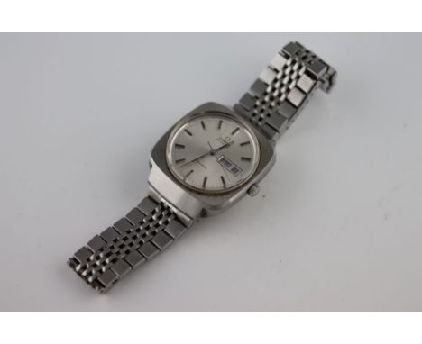 Gents Stainless Steel Omega Automatic Geneve wristwatch with silvered dial, baton markers, Day/Date box and sweep seconds han