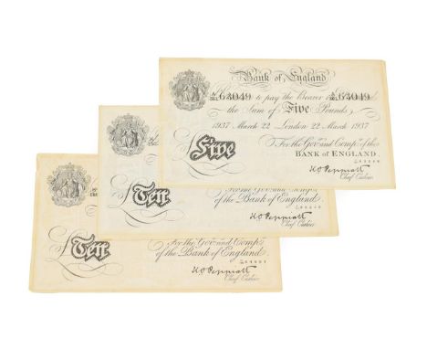 3 x Operation Bernhard Forgeries comprising: Peppiatt £5: London March 22 1937, serial No. A/381 63049 &amp; 2 x Peppiatt £10