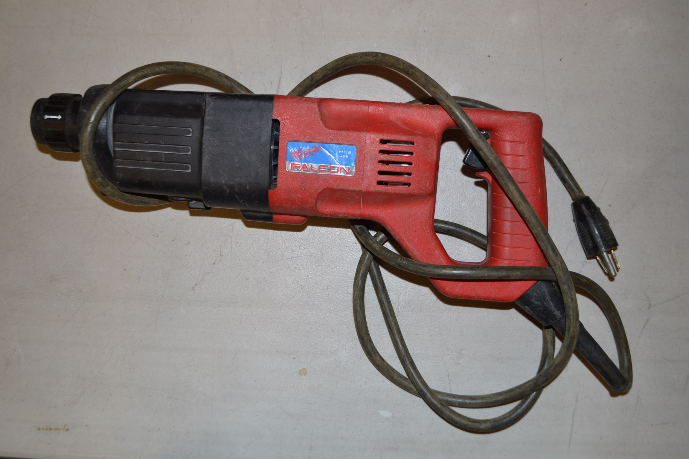 MILWAUKEE HAMMER DRILLS 53761 MAGNUM 1/2" AND FALCON 53681 3/4"FREE