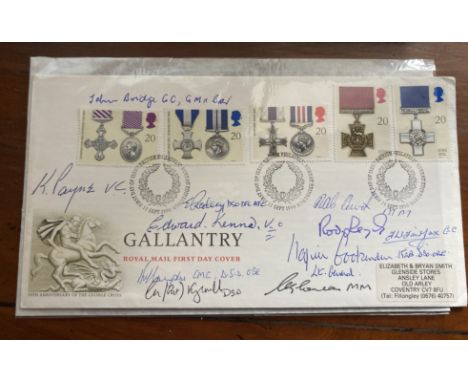 WW2 Military Medal, Victoria and George Cross winners multiple signed 1990 Gallantry FDC. Autographed by Keith Payne VC, Edwa