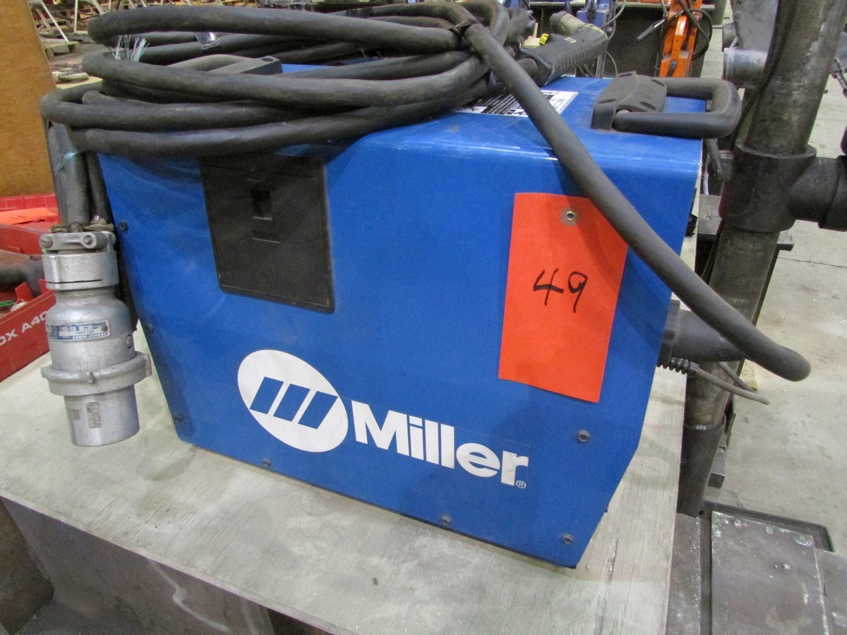 Miller Spectrum 2050 Plasma Cutter, s/n LG350223P