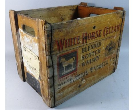 A Vintage Twelve Bottle Case for White Horse Cellar Blended Scotch Whisky, 44cm Wide 