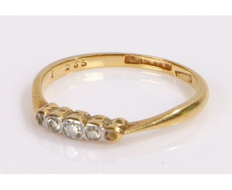 18 carat diamond ring, ring size P 1/2