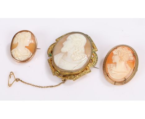Three cameo brooches, to include two female portraits and a male portrait, (3)