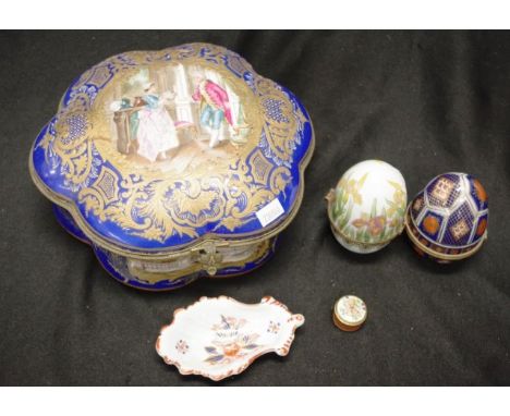 Early Continental hand painted ceramic casket lid with hand painted figural decoration, with gilt highlights, opening to pain