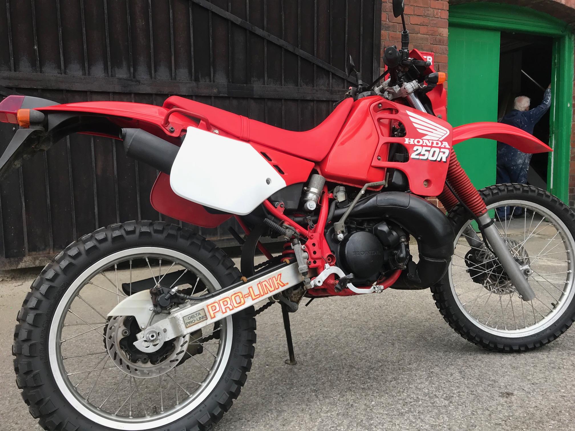 Honda crm 250 r