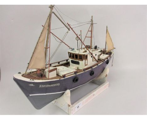 Wooden scale model of the trawler ' Marina '23.5inch long - this item is not motorised and the deck is fixed 