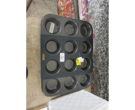 KitchenCraft Masterclass Non-Stick 12 Hole Deep Baking Pan, RRP £11.99 