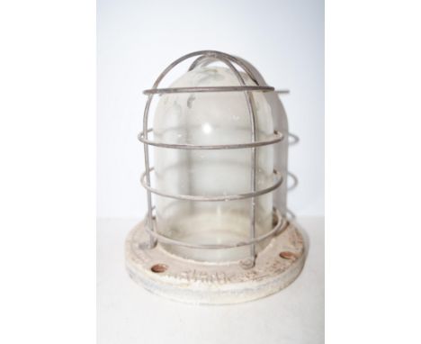 Flame proof wellglass bulkhead light