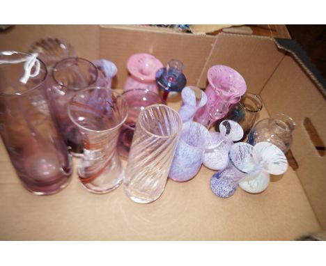 Box od glassware (majority Caithness)