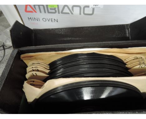 A box of vintage 78s, light orchestral interest