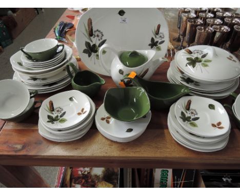 A retro Midwinter Stylecraft Fashion Shape 8-68 part dinner service approx 45 pieces