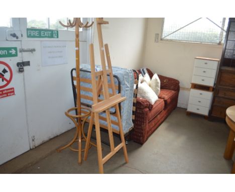 A Winsor &amp; Newton artists easel