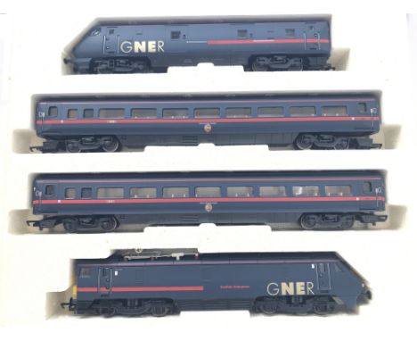 A Boxed Hornby Great North Eastern Railways 225 Train. #R.2002.