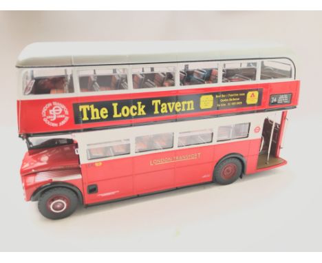 A Boxed Sunstar Routemaster Scale 1:24 #2909