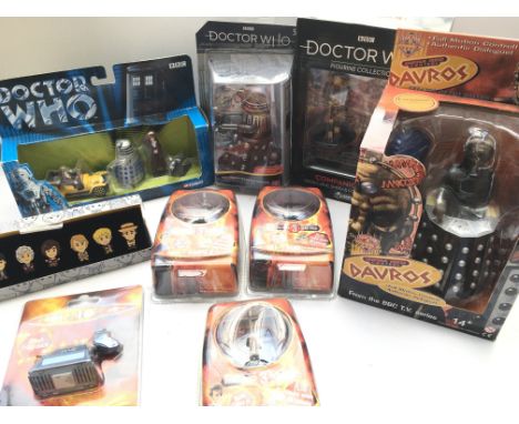 A Collection ofDoctor Who Figures/Toys including Corgi. micro Universe. A product Enterprise Davros. Pin Badges. Etc.