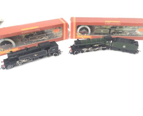 2 X Boxed Hornby 00 Gauge Locomotives including BR Black Flower #R.062 and BR Class B17 4-6-0 â€˜ Leeds Unitedâ€™.