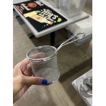 LOT: (36+) Paniers à Frites