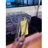 LOT: (+/- 47) Verres à Eau/Soda