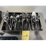 Gros LOT: Ceuilleres, avec Bac en Acier Inox.