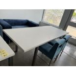Table en Bois Pressé Double, 7' x 36'', avec Pattes en Métal