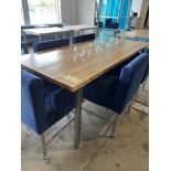 (4) Tables Hautes en Bois, 2'' Épais, 8' x 40'' x 36''H, avec Pattes en Métal- QUANTITÉ x PRIX MISÉ