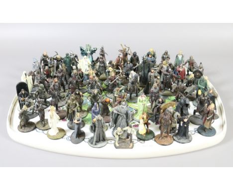 A tray of lead Lord of the Rings figures approximately seventy nine pieces.