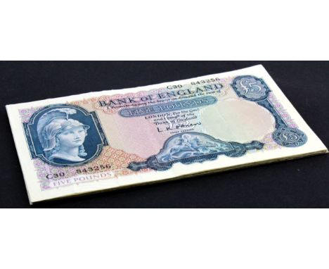 O'Brien 5 Pounds (12) issued 1957, series B helmeted Britannia, Lion &amp; Key, including FIRST and LAST series (B277 &amp; B