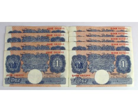 Peppiatt 1 Pound (9) issued 1940, blue WW2 emergency issue, two consecutively numbered runs serial D08H 957345 - D08H 957349 