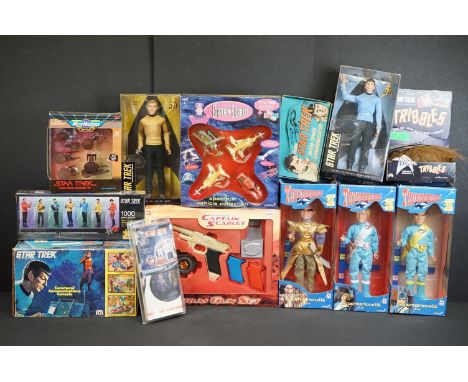 10 Boxed Sci Fi related figures &amp; accessories featuring Star Trek and Gerry Anderson to include Star Trek 25th Silver Ann