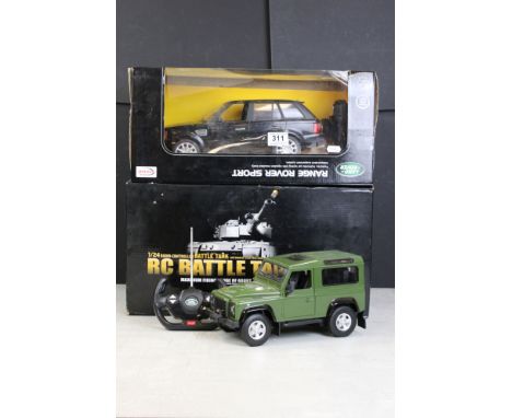 Boxed Rastar Land Rover R/C 1/14 scale Range Rover Sport, together with a boxed 1/24 R/C Battle Tank Type 90 model no. 3808, 