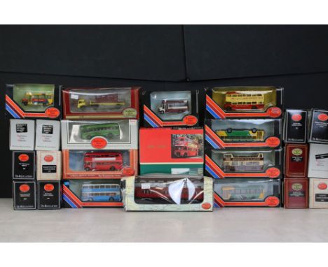 24 Boxed EFE Exclusive First Editions diecast models to include London Underground 80002 1938 London Tube Stock Carriage A, l