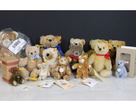 Collection of 12 unboxed smaller Steiff bears, to include The British Isles Bears x 4, 661136, 661112, 661143 &amp; 661105, C