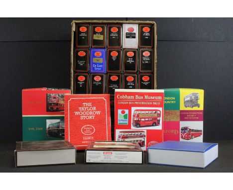 27 boxed EFE Exclusive First Editions diecast model buses to include 7 x multi-model sets (London Transport Museum ltd edn se