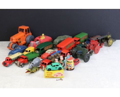 26 tinplate, diecast and plastic toys, mainly mid 20th clockwork examples, to include Triang Minic, Marx and Chad Valley exam