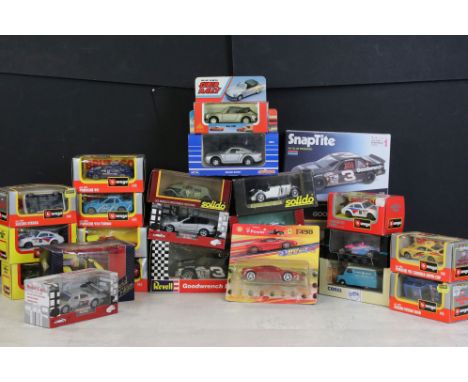 21 Boxed diecast models to include 10 x Burago, Solido Age d'Or, Onyx, Vitesse, 2 x Welly, Corgi etc plus a boxed Revell 1/24