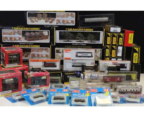 54 Boxed / cased N gauge items of rolling stock to include 22 x Graham Farish, 4 x Arnold, 8 x Fleischmann, 18 x Peco &amp; 1