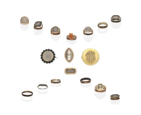 COLLECTION OF THIRTEEN MOURNING RINGS AND FOUR MOURNING BROOCHES, 19TH CENTURYThe rings as follows:1st: The glazed hairwork c